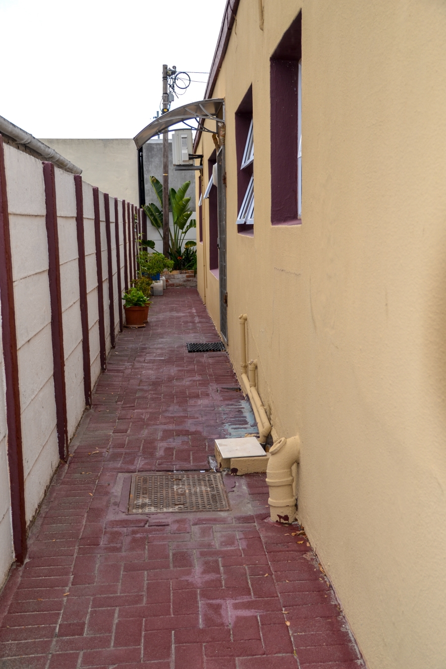 4 Bedroom Property for Sale in Rondebosch East Western Cape